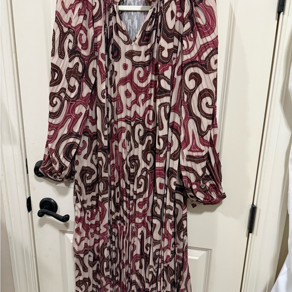 Elegant Patterned Dress